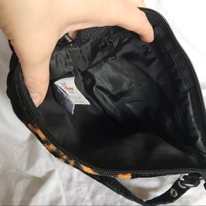 Disney Bags - Tigger Mini Bag Disney Bags - Tigger Mini Bag